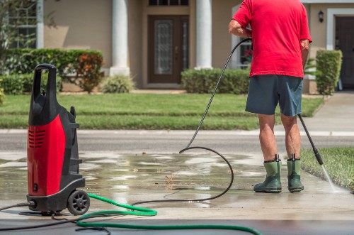 washing concrete driveway